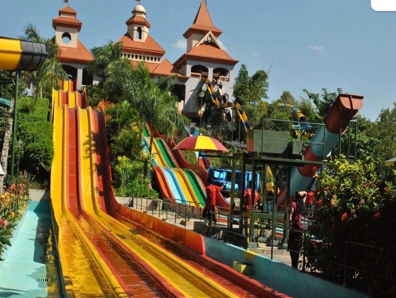 Wonderla Amusement Park, Kochi, Kochi, India